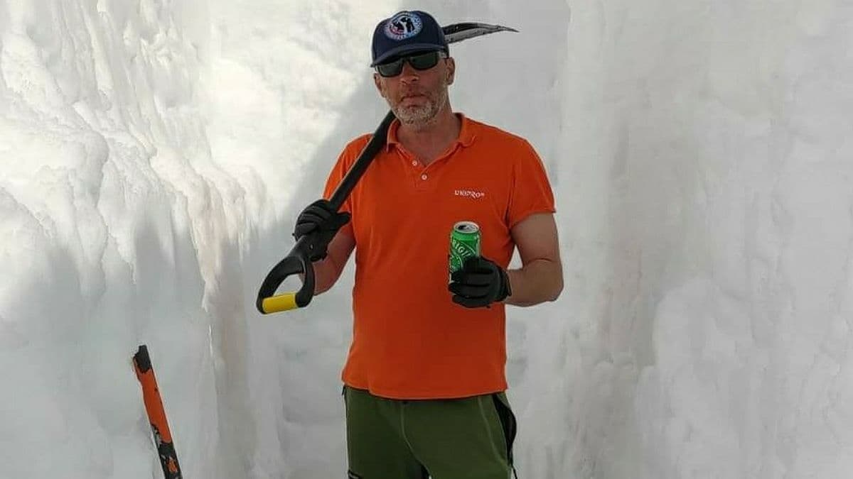 Українську антарктичну станцію засипало триметровим шаром снігу