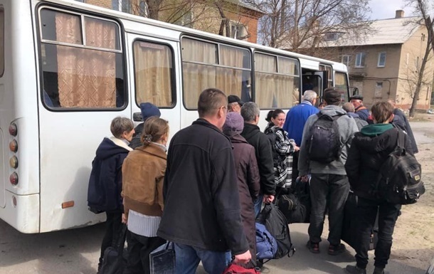 Верещук анонсувала евакуацію з Токмака та Василівки у Запоріжжі