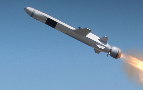 РФ випустила по Україні 2800 ракет - Зеленський