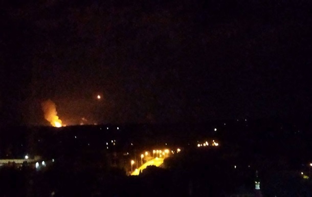 Стали відомі подробиці вибухів у Луганську