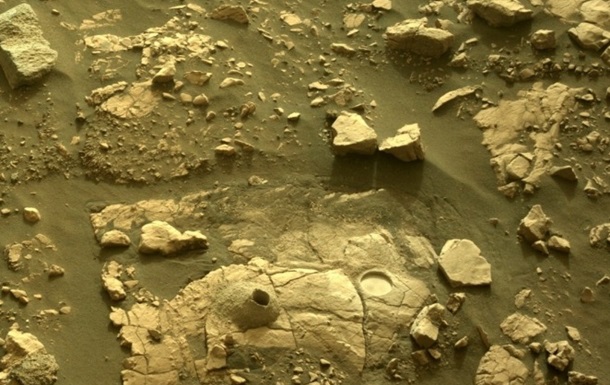 NASA виявило породу, що призведе до розгадки таємниці життя на Марсі