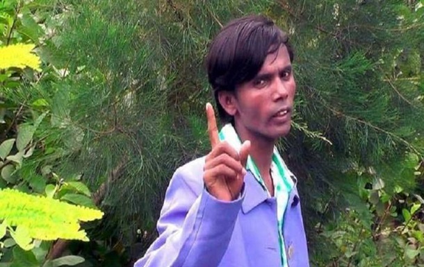 У Бангладеш затримали музиканта через надто поганий спів