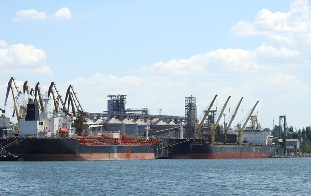 Ворог атакував портову інфраструктуру Миколаївщини – ОК Південь