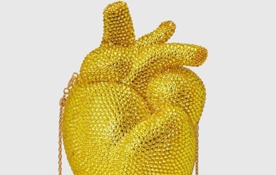Gucci представив сумку у вигляді людського серця