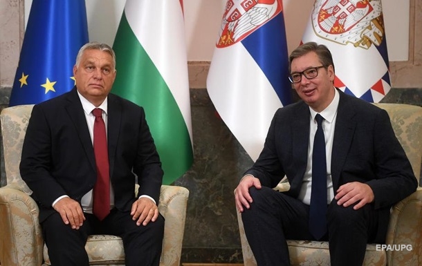 Орбан назвав  нудним жартом  заяву Європарламенту щодо Угорщини