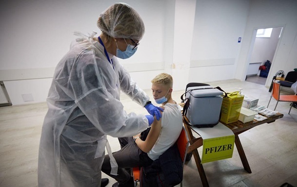 Україна отримала від Швеції понад 500 тисяч доз вакцини Pfizer