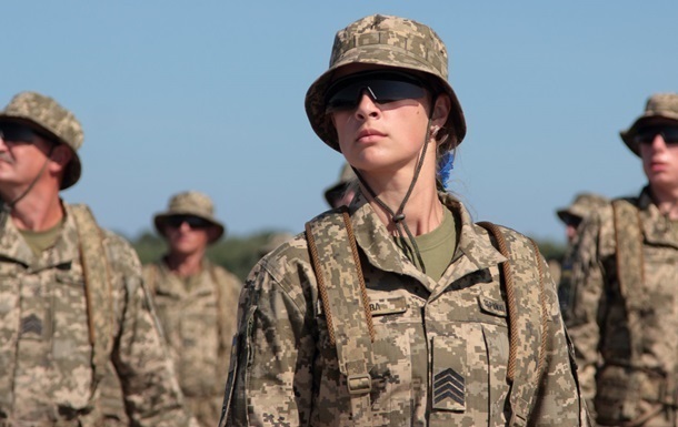 Парламент ухвалив закон про добровільний військовий облік для жінок