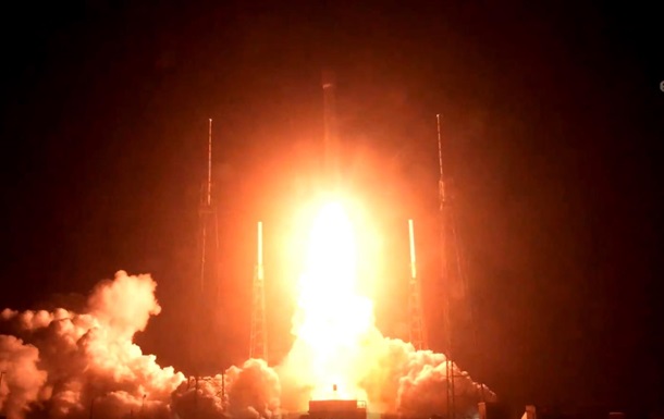 SpaceX вивела на орбіту європейський супутник зв язку Eutelsat