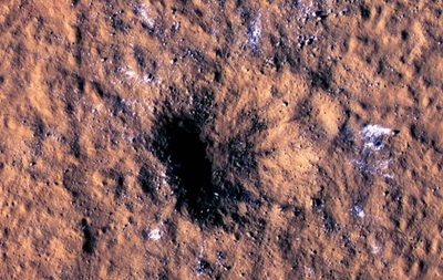 У Марс врізалися два великі метеорити