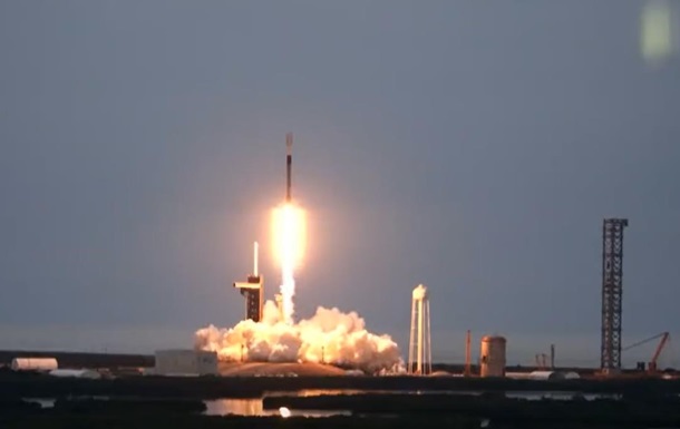 SpaceX вивела на орбіту нову групу супутників Starlink