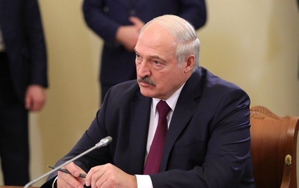 Лукашенко дозволив позбавляти громадянства  екстремістів 