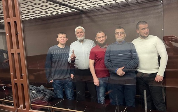 П ятеро кримських татар отримали по 13 років ув язнення