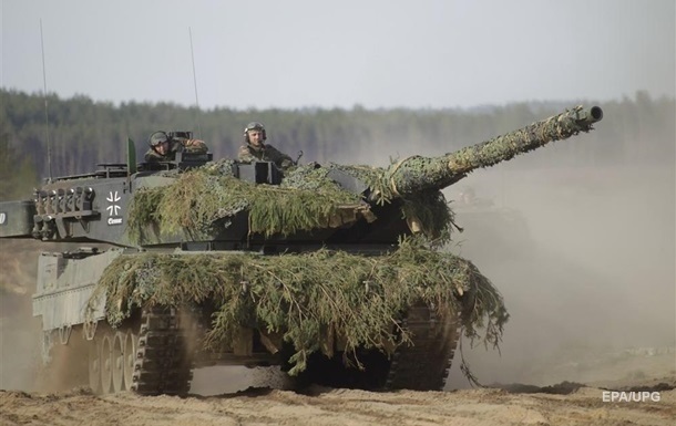 Київ до квітня отримає 50 обіцяних танків - ЗМІ
