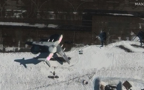 З явилися супутникові знімки літака А-50 у Білорусі