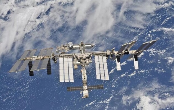 NASA має намір побудувати буксир для виведення МКС із орбіти
