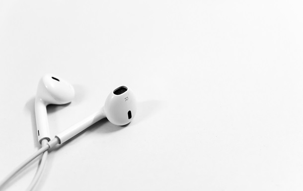 Навушники Apple стануть заміною слухового апарата