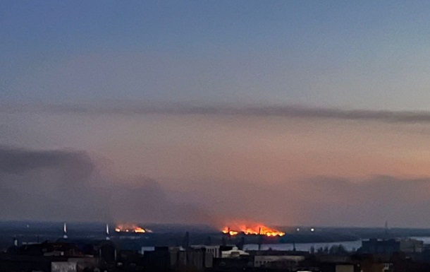 Стали відомі наслідки пожежі на аеродромі у російському Єйську