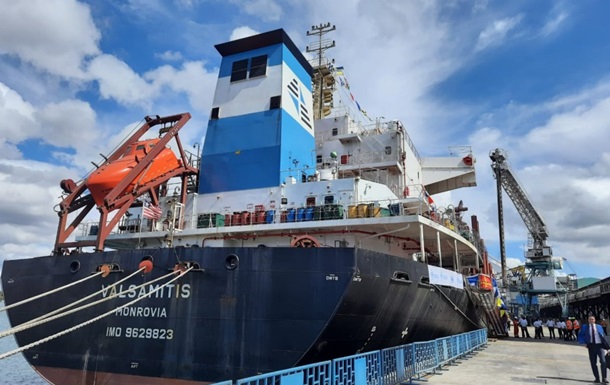У Кенію прибуло перше судно з 30 тисячами тонн української пшениці