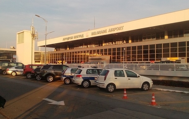 Золота жила: сербська авіакомпанія продовжує рейси до РФ