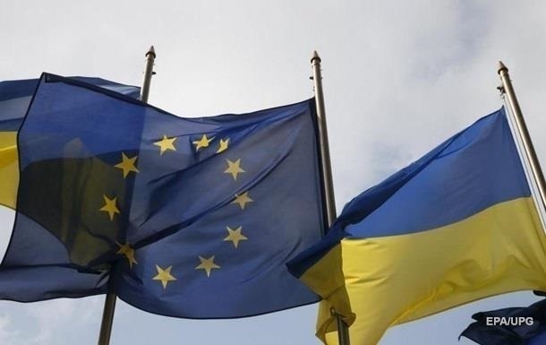 Більшість українців підтримують вступ України у ЄС – опитування