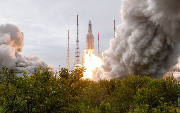 ESA запустила до Юпітера ракету з малюнком української дівчинки