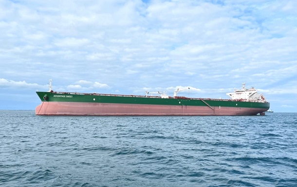 Іран захопив нафтовий танкер в Оманській затоці