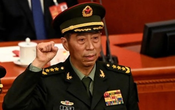 Міністр оборони Китаю відвідає РФ