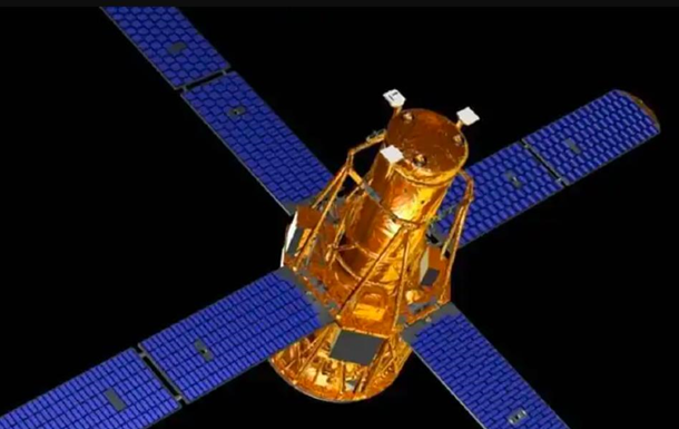 Супутник NASA, за падіння якого прийняли спалах у Києві, зійшов з орбіти