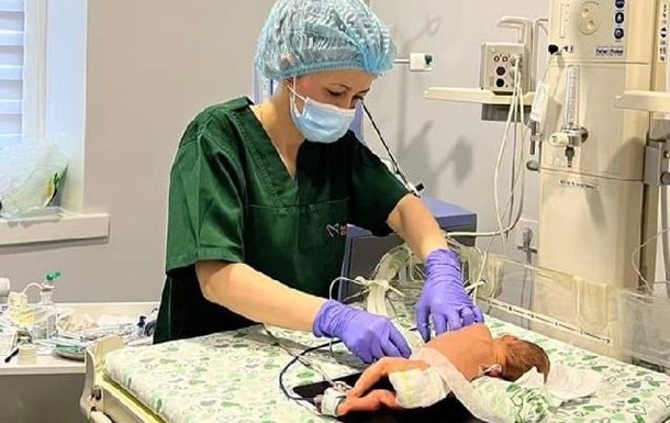 У Рівному 800-грамовому немовляті провели операцію на серці
