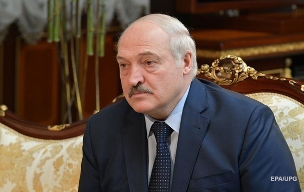 Лукашенко приїхав у президентську клініку - ЗМІ
