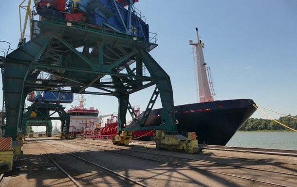 Порт Ізмаїл в рекордний термін виконав річний план з вантажопереробки 