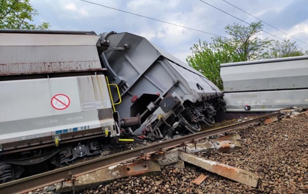 Потяг Відень-Київ затримується через аварію в Угорщині