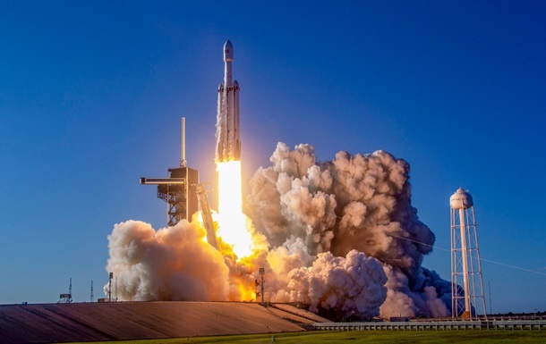 SpaceX вивела на орбіту супутник вагою 6,7 тонни