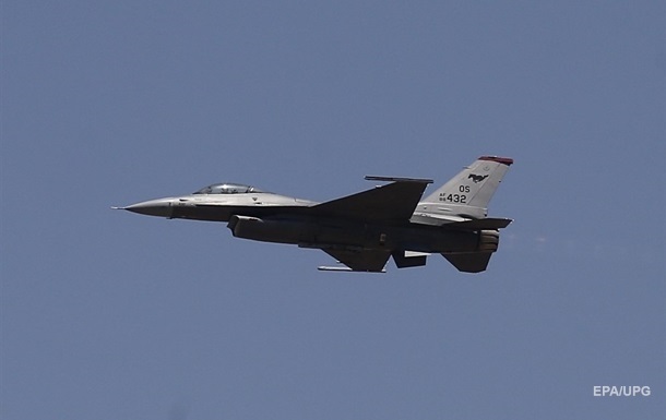 Україна потребує близько 48 винищувачів F-16 - Міноборони
