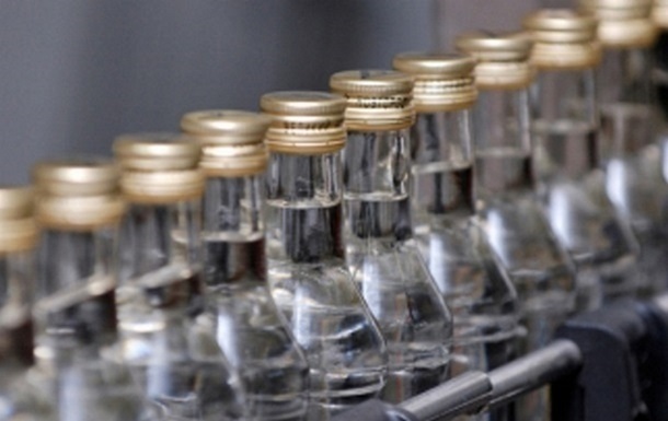 В РФ розглядають варіанти обмеження продажу алкоголю - ЗМІ