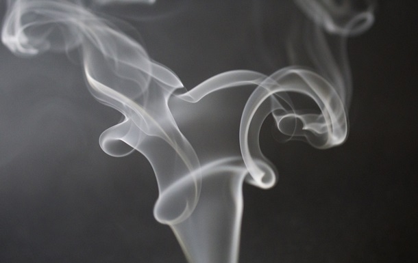 У Канаді будуть попереджати про шкідливість паління на кожній цигарці