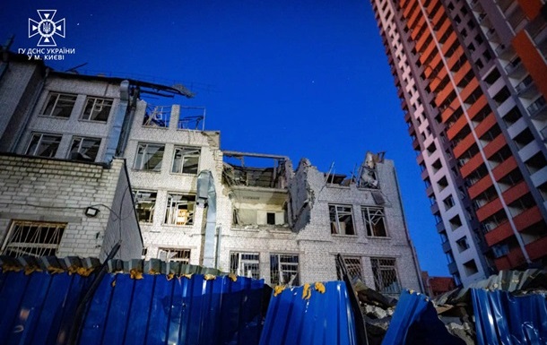 Удар по Києву: без гарячої води залишилися 64 будинки