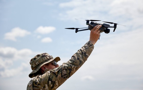 В межах проєкту Армія дронів готують ще 10 тисяч операторів БПЛА