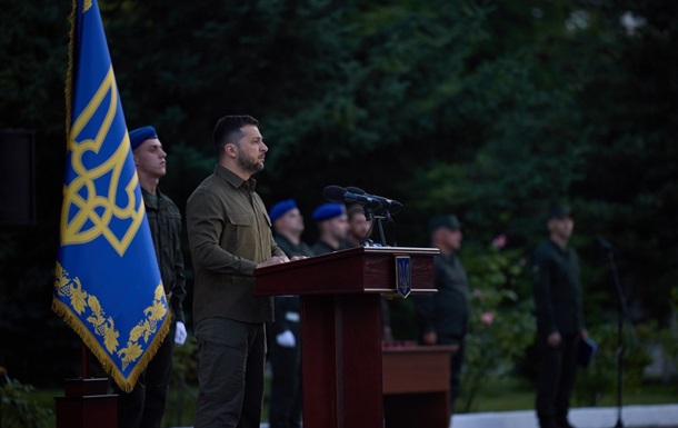 Зеленський назвав кількість тих, хто отримав відзнаку Героя України
