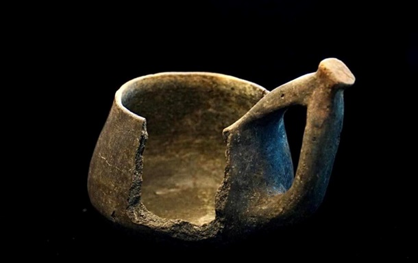 Археологи на Полтавщині знайшли стародавні прикраси і посуд