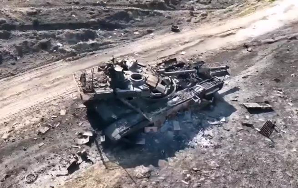 ЗСУ знищилии три ворожі танки Прорив на Донеччині