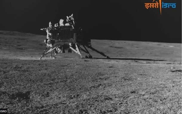 Індія втратила зв язок з місяцеходом Праг ян