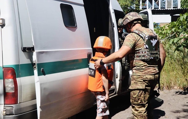 У Херсонській області оголосили обов язкову евакуацію родин з дітьми