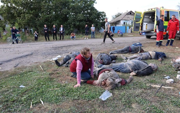 Росія вбила ракетою 48 українців на Харківщині