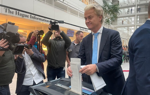 Антиєвропейська партія перемогла на виборах у Нідерландах - екзитполи