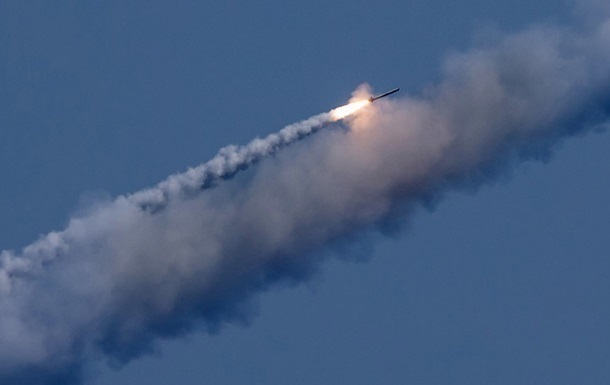 Над Дніпропетровщиною збили ракету РФ