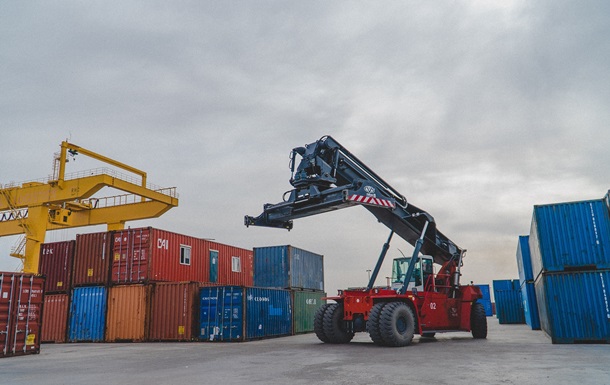 ОАЕ обмежать реекспорт товарів подвійного призначення в Росію - ЗМІ