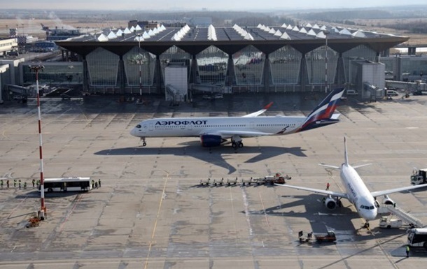 У Москві два аеропорти призупинили роботу