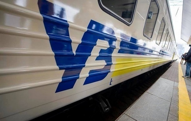 Через аварію в Польщі затримуються українські поїзди