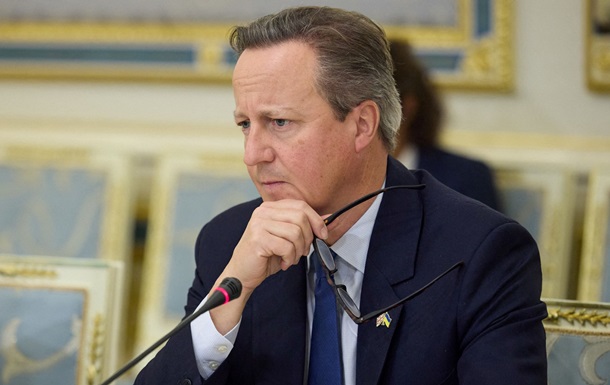 Камерон пропонує скерувати заморожені активи РФ для допомоги Україні